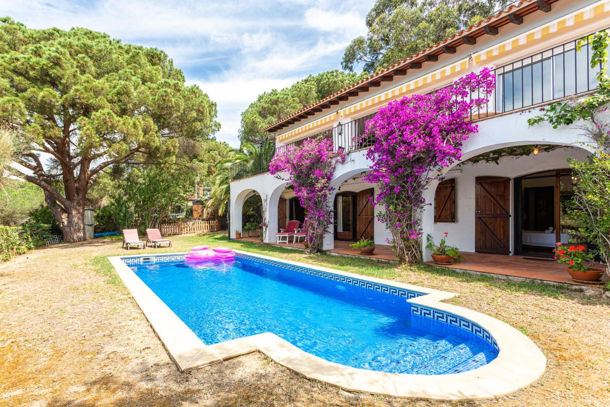 Villa Vista Bonita 5 Rooms Λορέτ Ντε Μαρ Εξωτερικό φωτογραφία