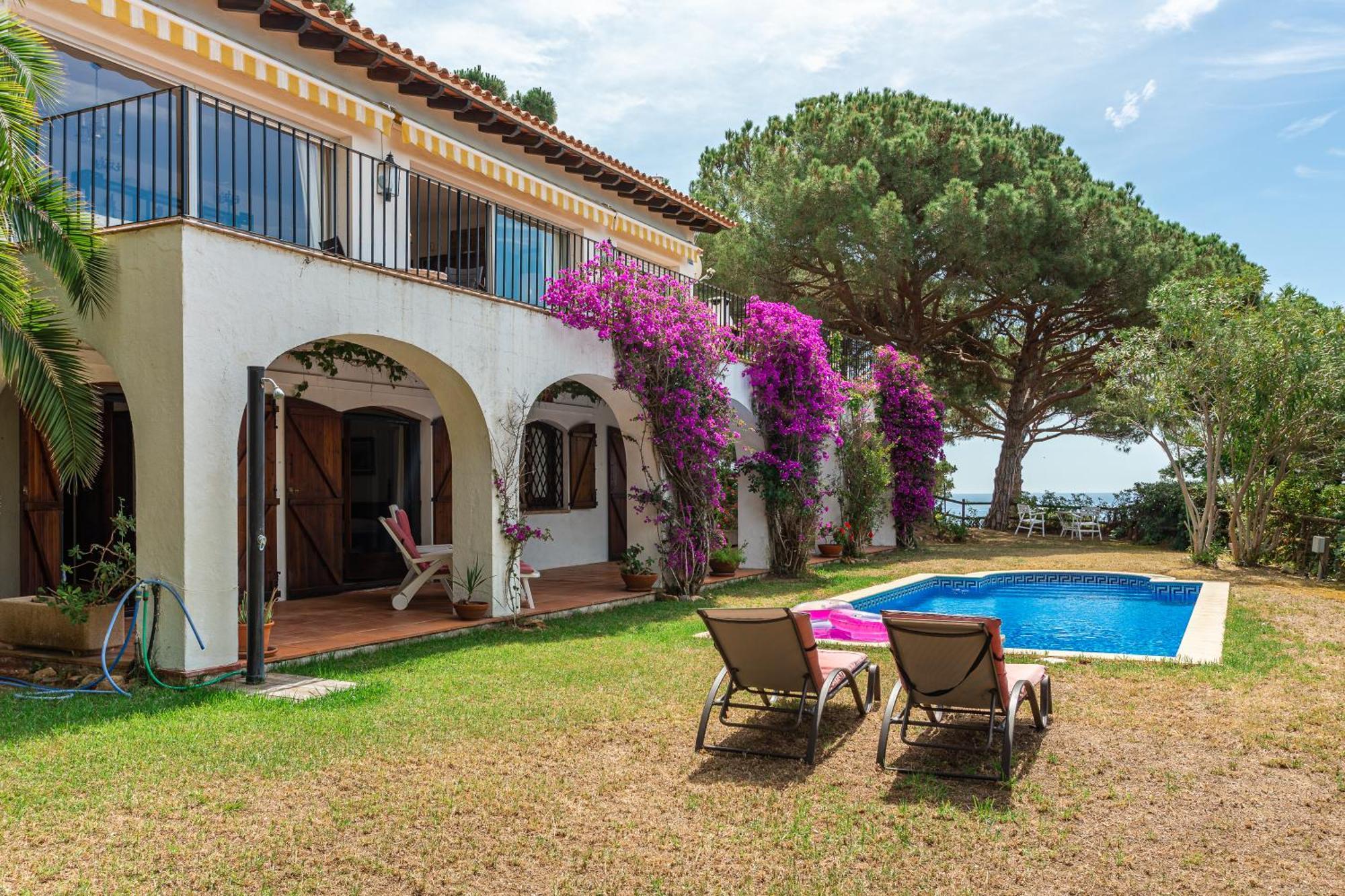 Villa Vista Bonita 5 Rooms Λορέτ Ντε Μαρ Εξωτερικό φωτογραφία